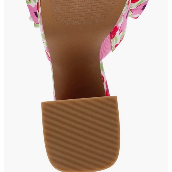 🔹️ Betsey Johnson🔹 Maccie Floral Bow Heeled Platform Sandals ✨️🌸  8 9 Only - Picture 7 of 11